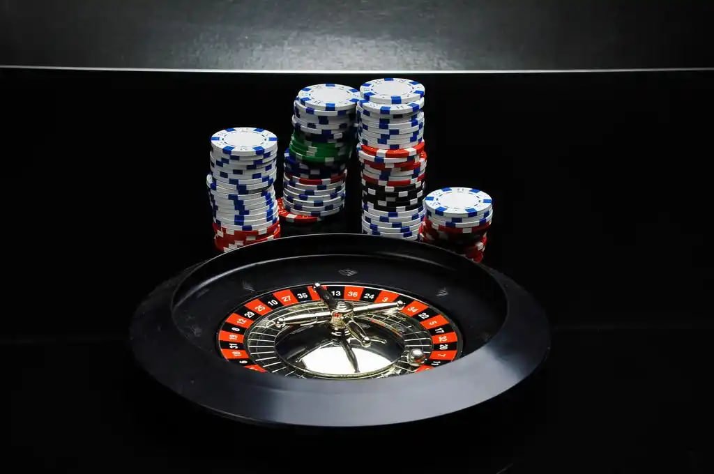 Ilustrasi pengguna memasang taruhan sportsbook melalui aplikasi mobile nexia789